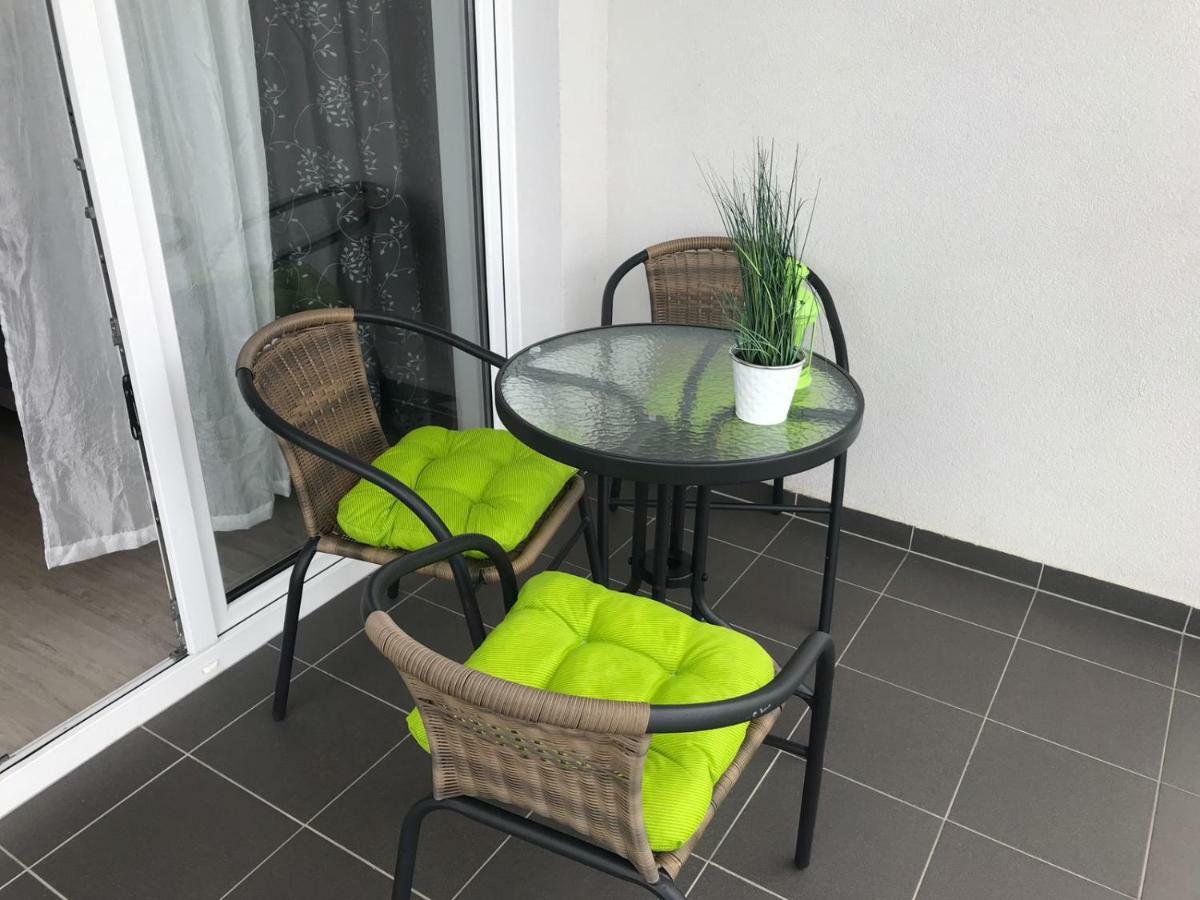 Apartament Lucky Praust Exterior foto